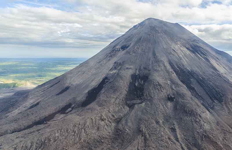 141 - Rusia - Kamchatka - imagenes aereas